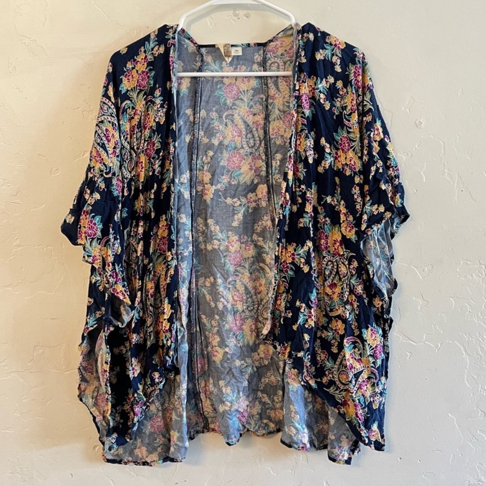 Birdcage Blue & Pink Floral Print Short Sleeve Kimono Medium